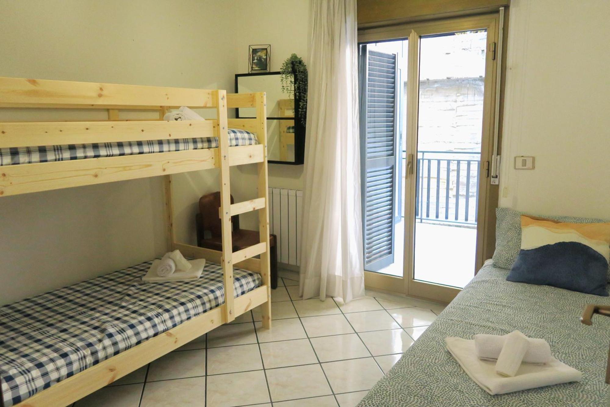 Ferienwohnung Collina Del Sole Letojanni Exterior foto